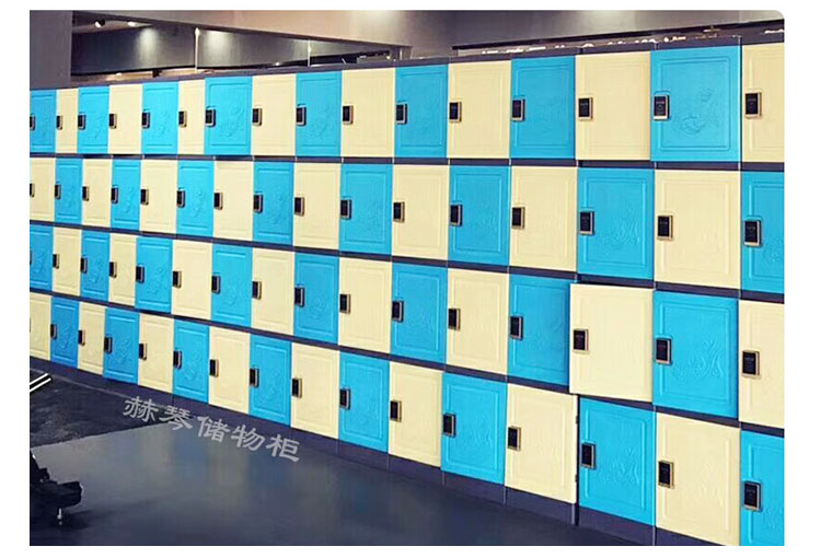 四層塑料更衣柜儲物柜案例實拍六